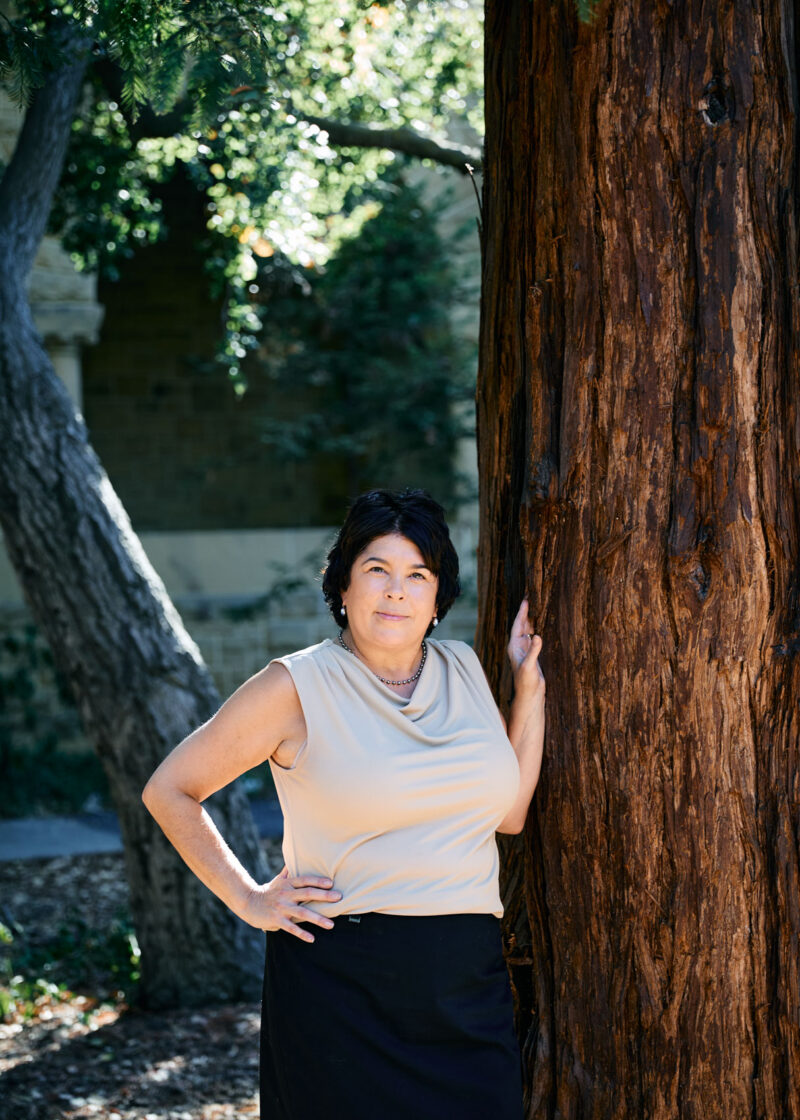 Michele Gelfand, professor of organizational behavior at the Stanford Graduate School of Business and professor of psychology by courtesy at Stanford University / Psychologie Heute